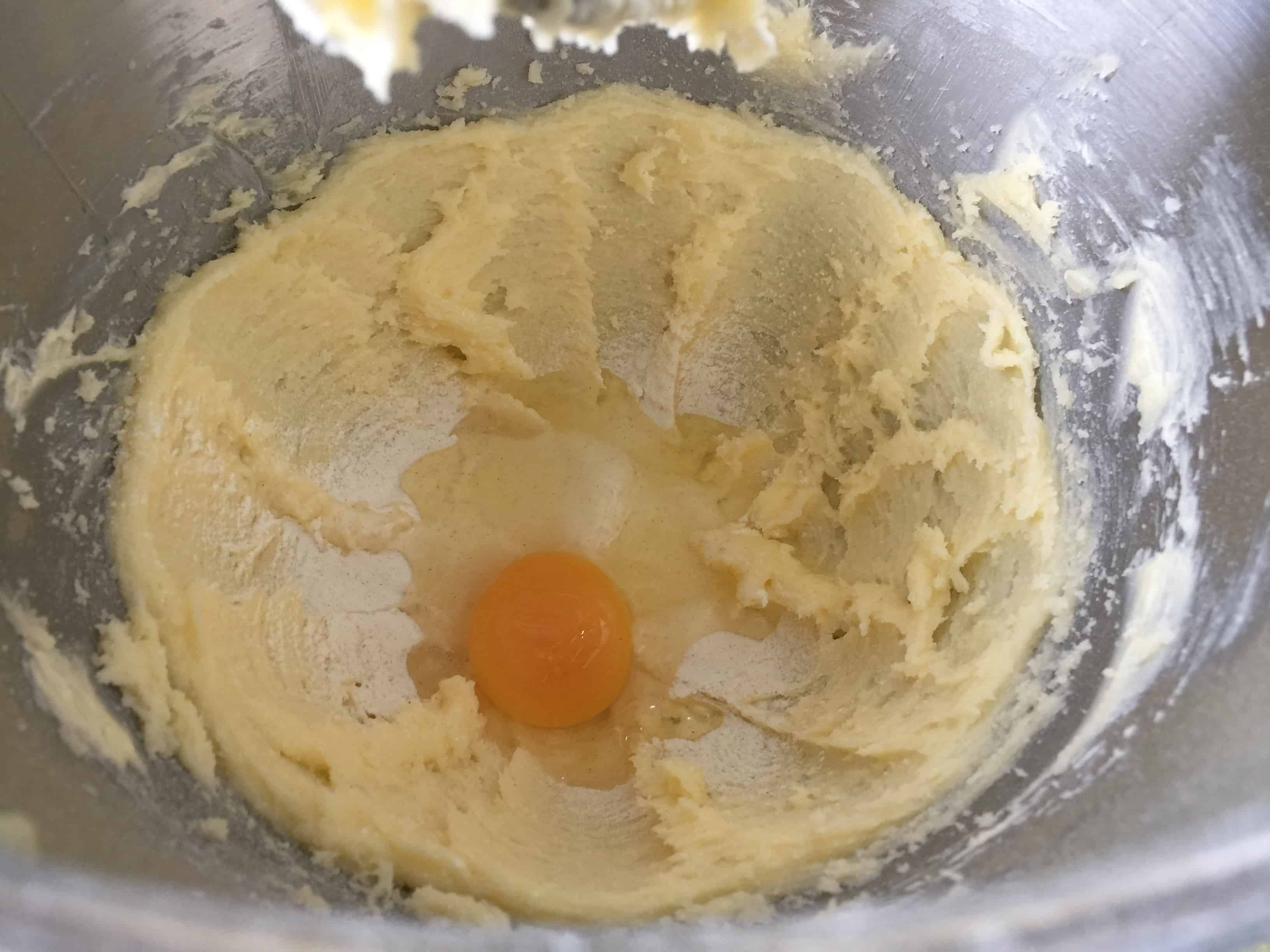 eggs butter sugar in a mixing bowl
