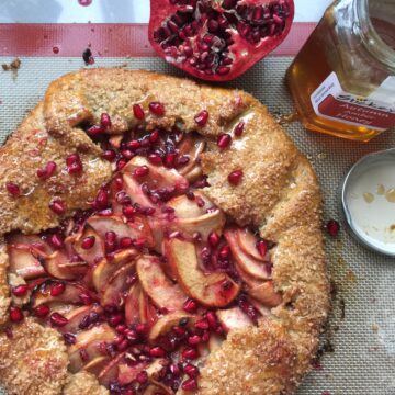 Rustic Apple and Pomegranate Galette