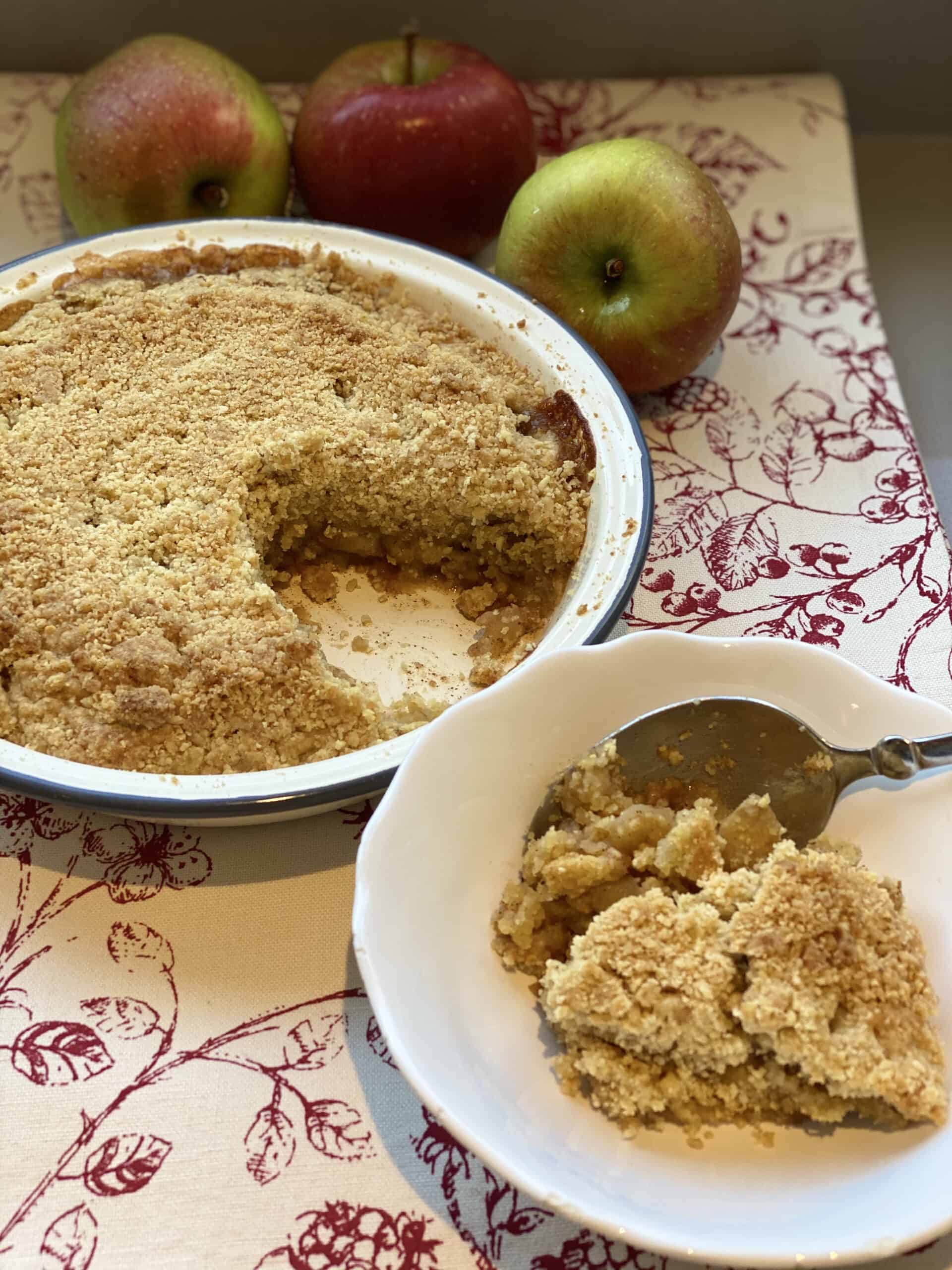 Low Sugar Apple Crumble (Apple Crisp) Traditional Home Baking